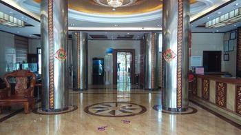 Tengyi Grand Hotel Kunming Eksteriør billede